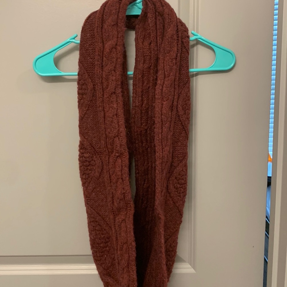 Old Navy red infinity scarf. Lightly used. Perfect for Fall!